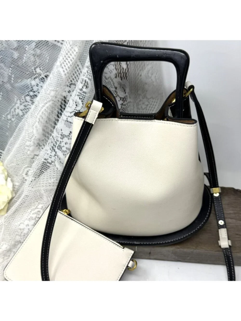 CULBIA Iconic Ozzy Bag Genuine Leather Cream & Black